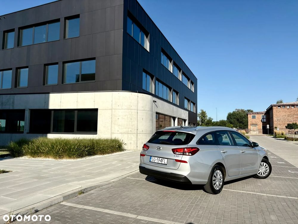 Hyundai i30 1.0 T-GDI Family - 20