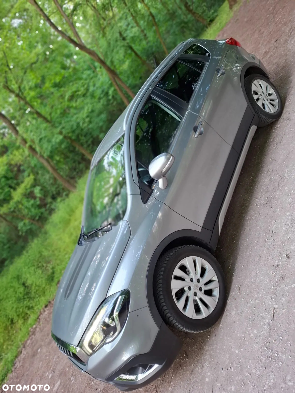 Suzuki SX4 S-Cross 1.0 T Premium - 11