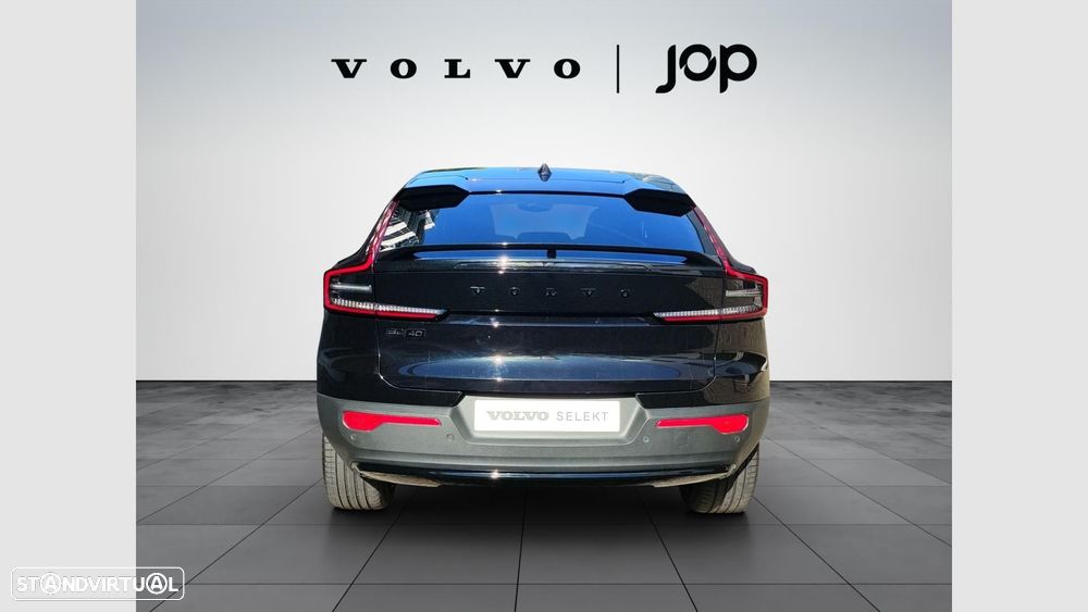 Volvo EC40 82 kWh Twin Motor Performance Black Edition - 5