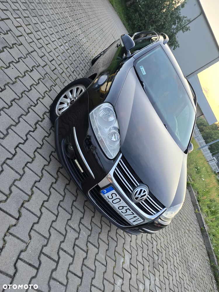 Volkswagen Golf 2.0 TDI Comfortline DSG - 28