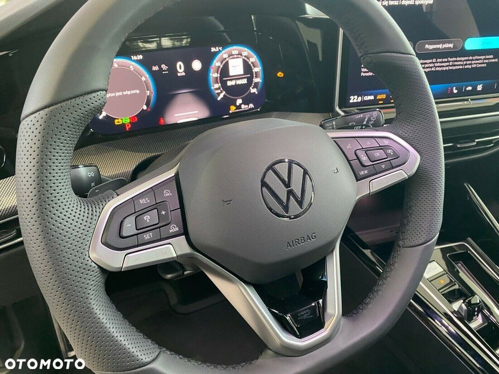 Volkswagen Golf 1.5 eTSI mHEV R-Line Plus DSG - 10