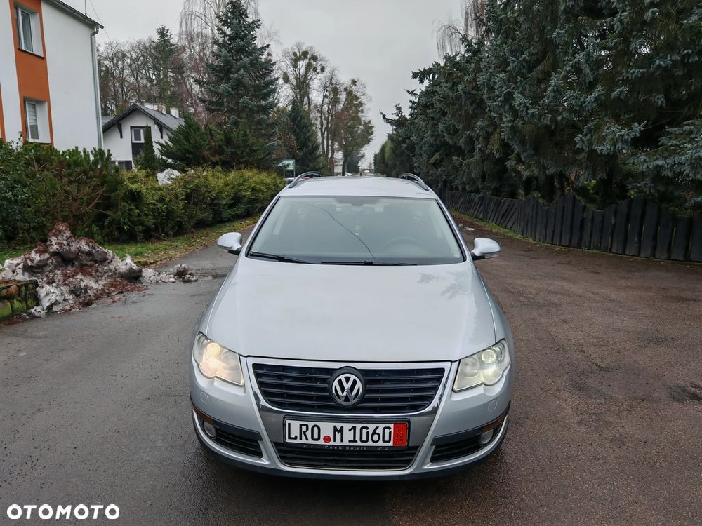 Volkswagen Passat - 2