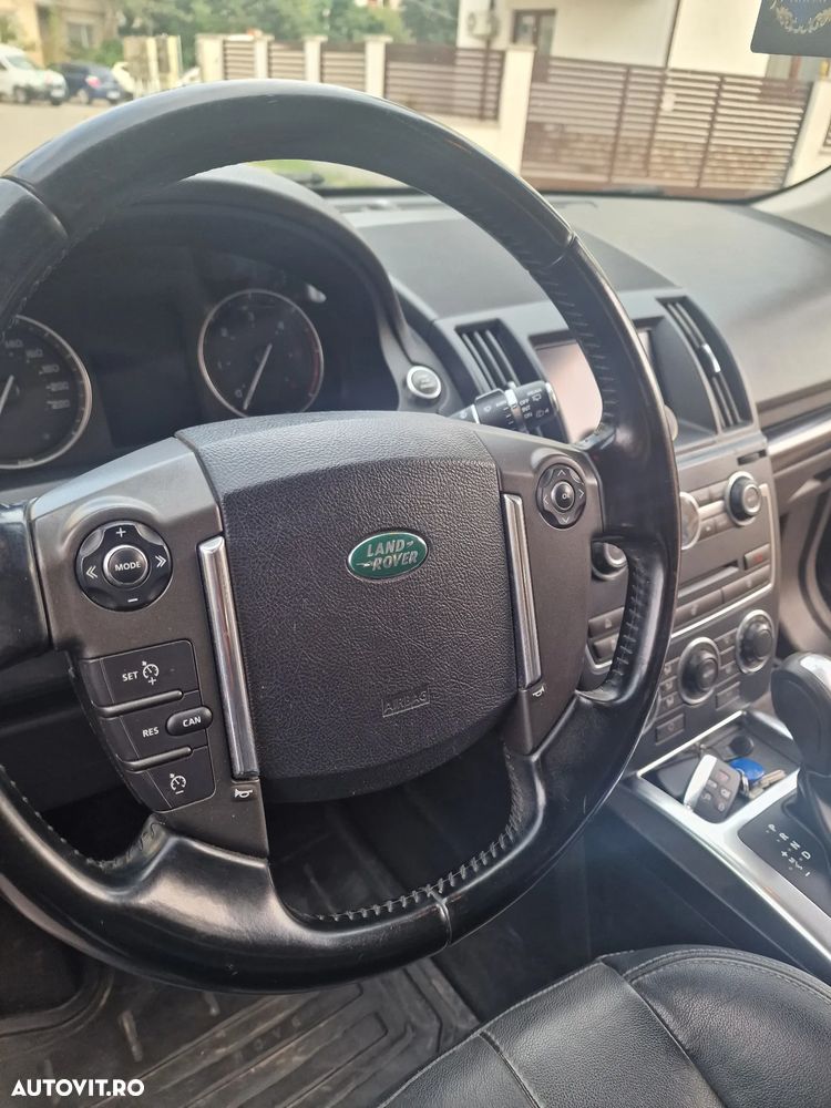 Land Rover Freelander 2.2 SD4 SE - 9