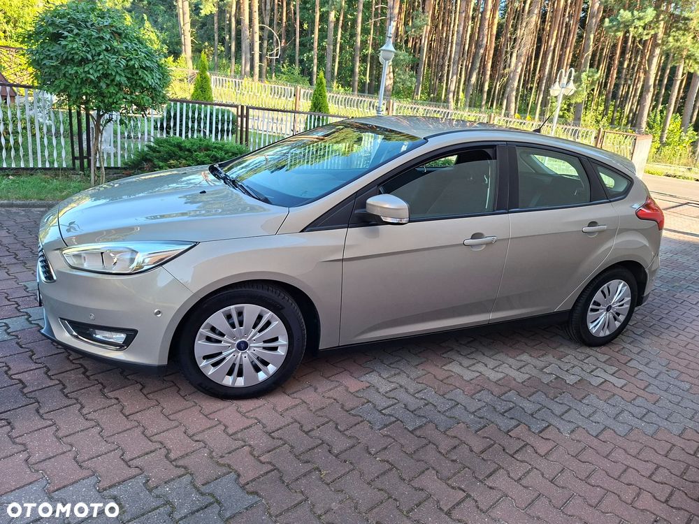 Ford Focus - 2