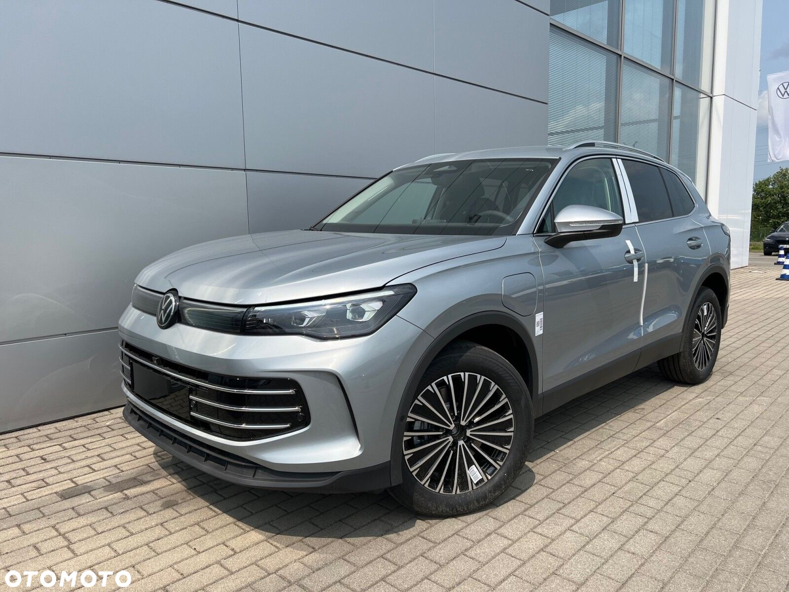 Volkswagen Tiguan - 3