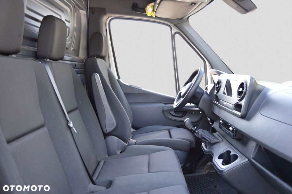 Mercedes-Benz Sprinter 317 CDI KA OM654 długi - 25