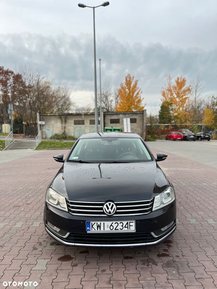 Volkswagen Passat 2.0 TDI Comfortline DSG - 16