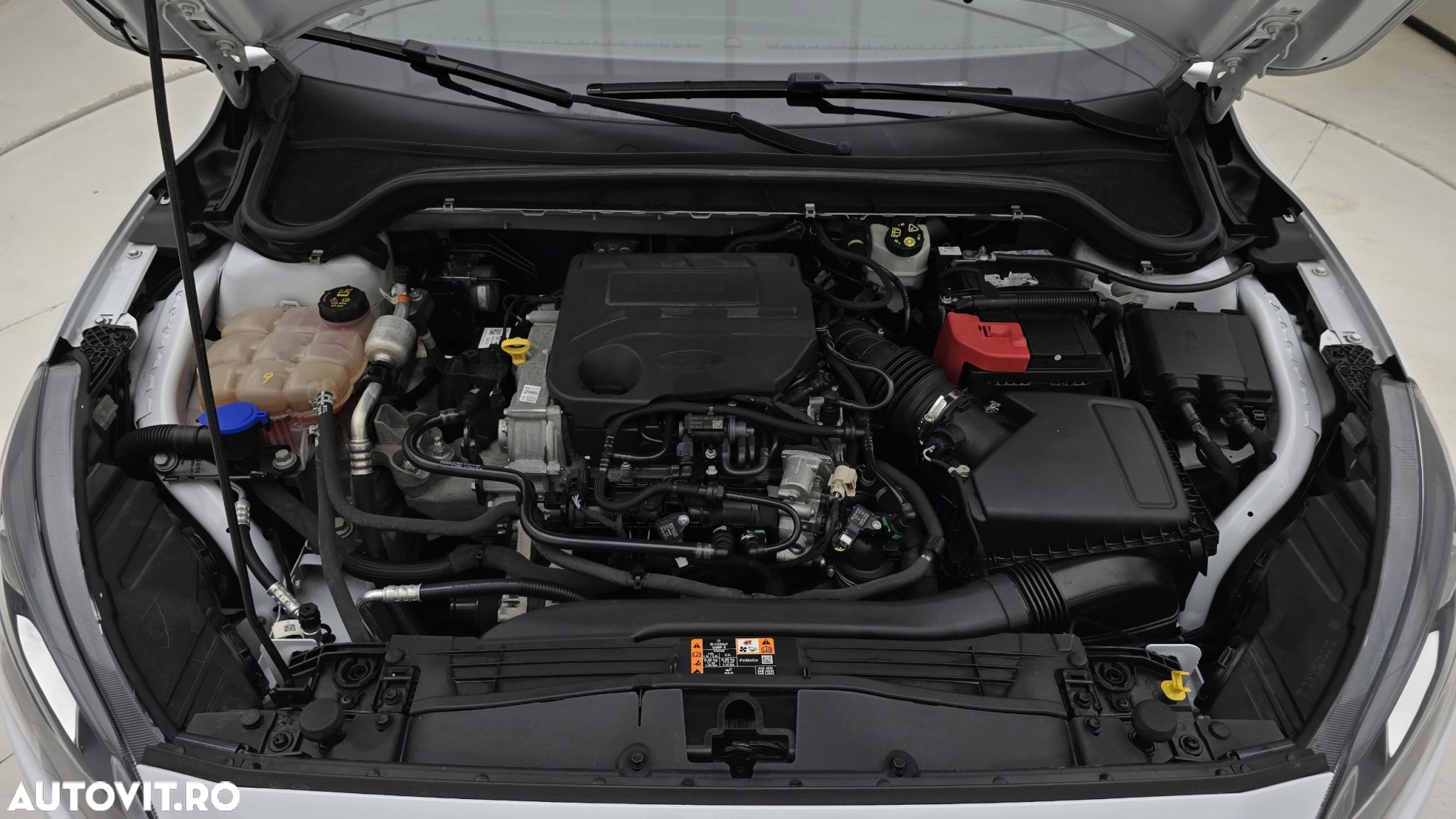 Ford Focus 1.0 EcoBoost Trend Edition - 24