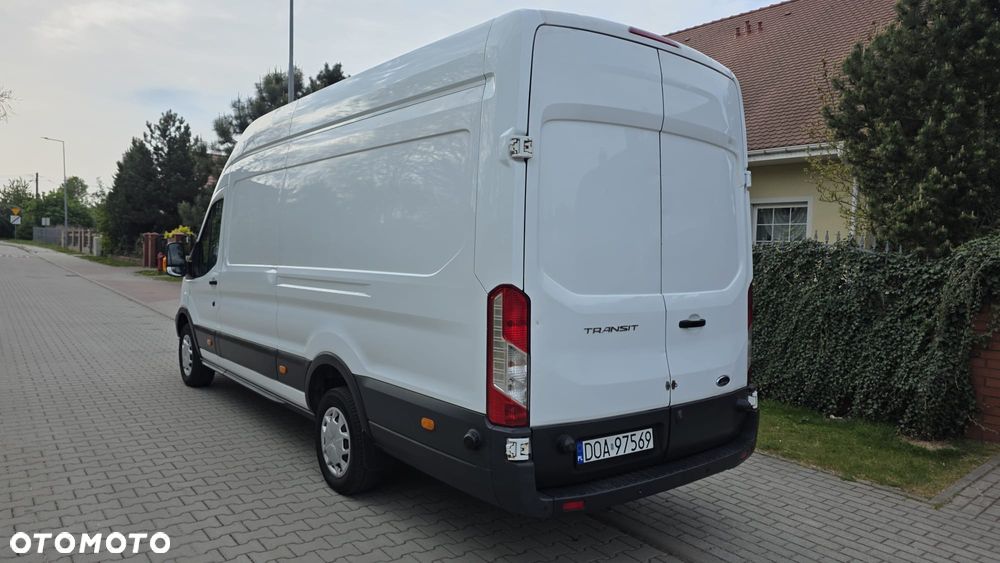 Ford Transit - 4