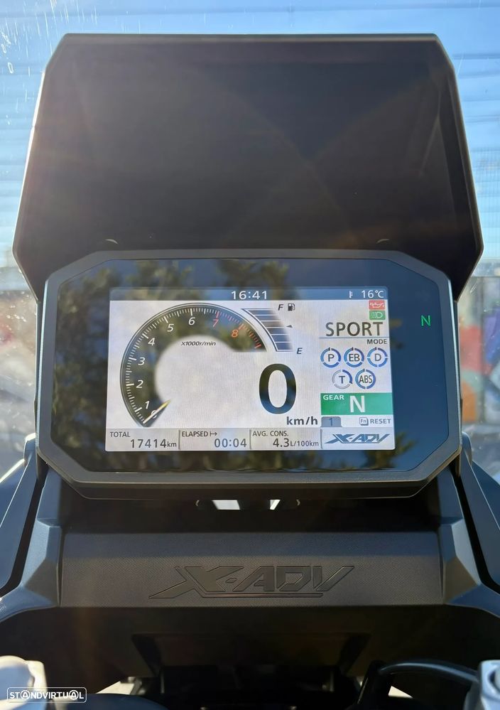 Honda X-ADV - 8