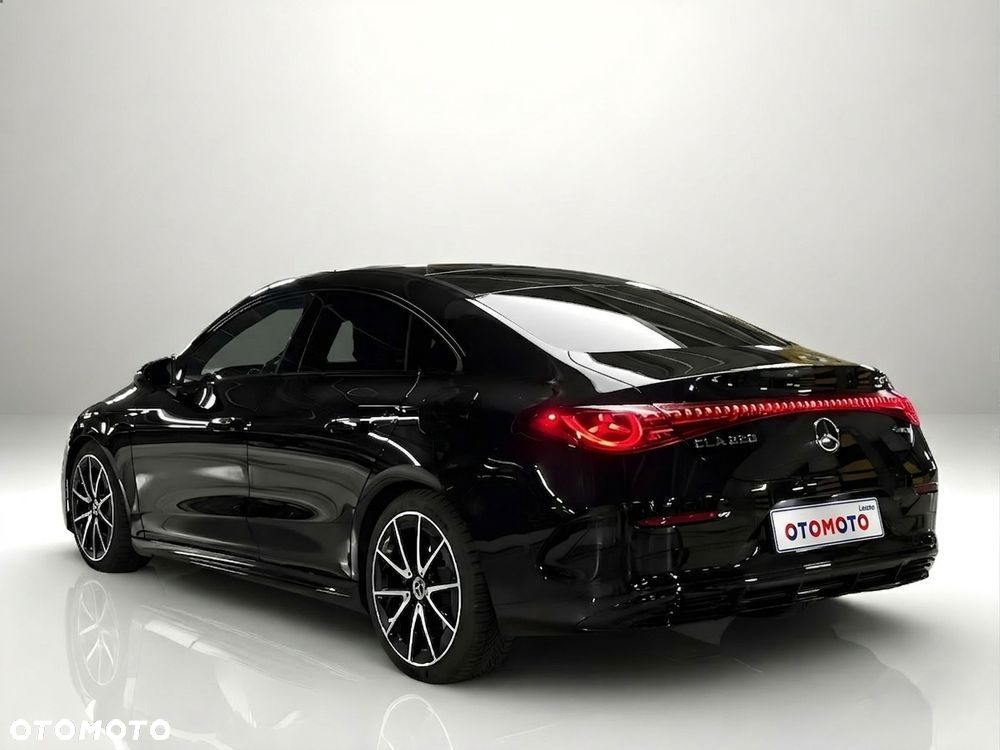 Mercedes-Benz CLA 200 mHEV 8G-DCT - 6