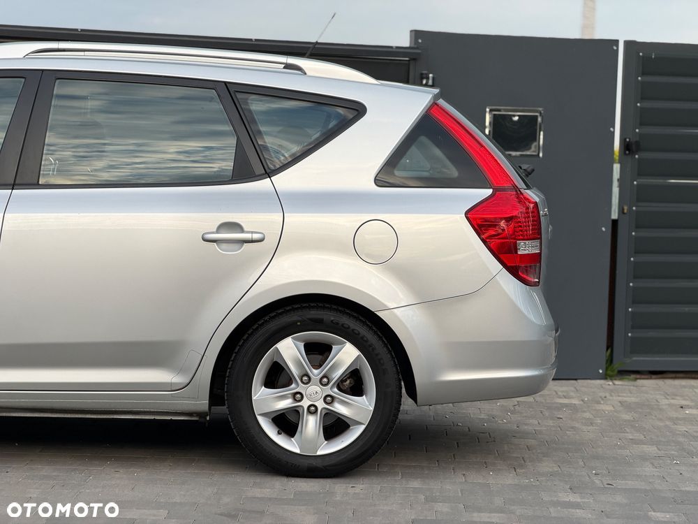 Kia Ceed 1.4 Comfort - 29