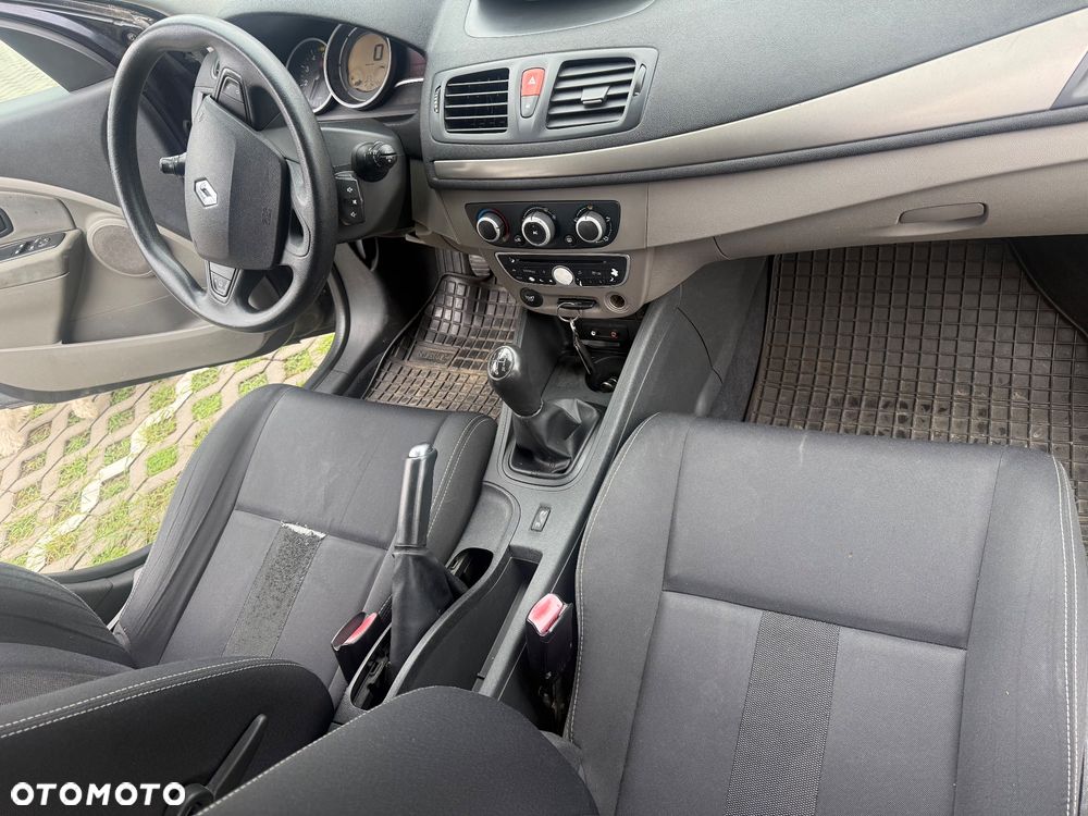 Renault Megane - 18
