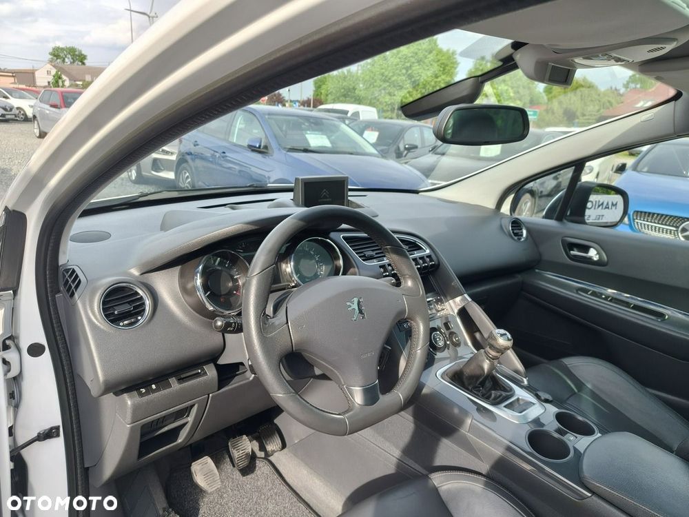 Peugeot 3008 HDi FAP 150 Family - 16