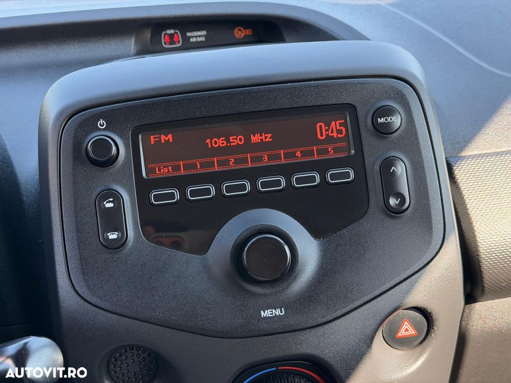 Toyota Aygo 1.0 VVY-I 5 usi X-connect - 20