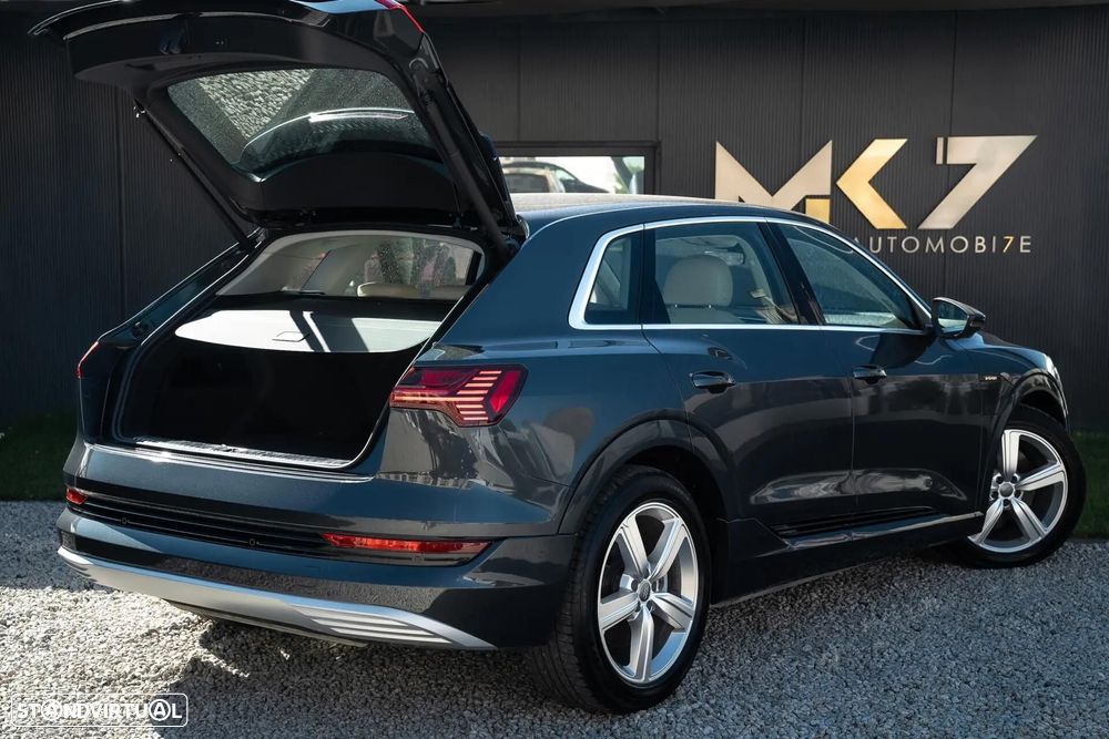 Audi e-tron 50 quattro Advanced - 7