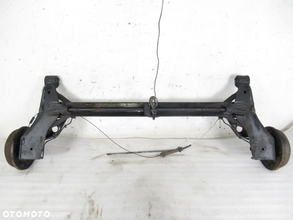 BELKA TYŁ OPEL CORSA B - 2