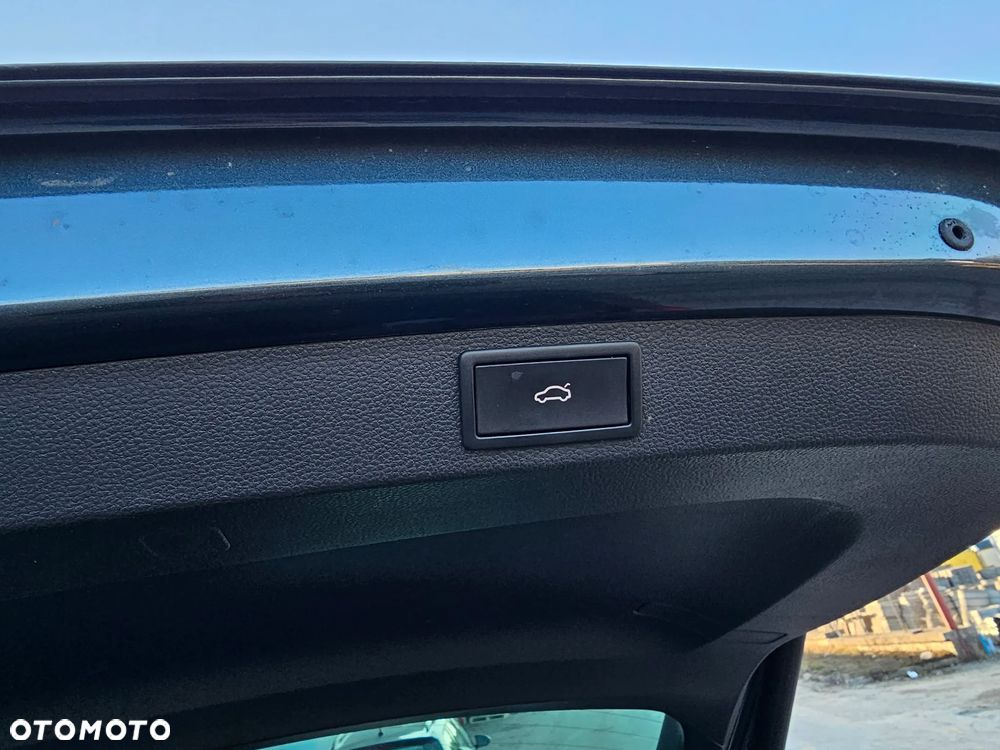 Skoda Karoq 2.0 TDI SCR 4x4 DSG Style - 17