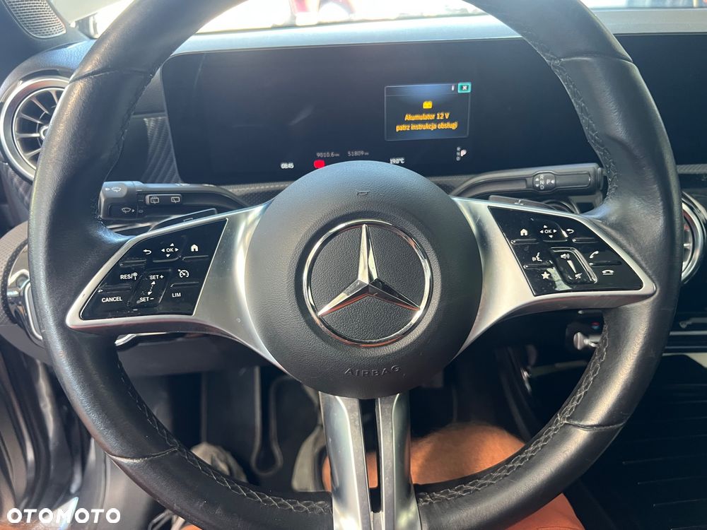 Mercedes-Benz Klasa A 200 d 8G-DCT Special Edition - 22