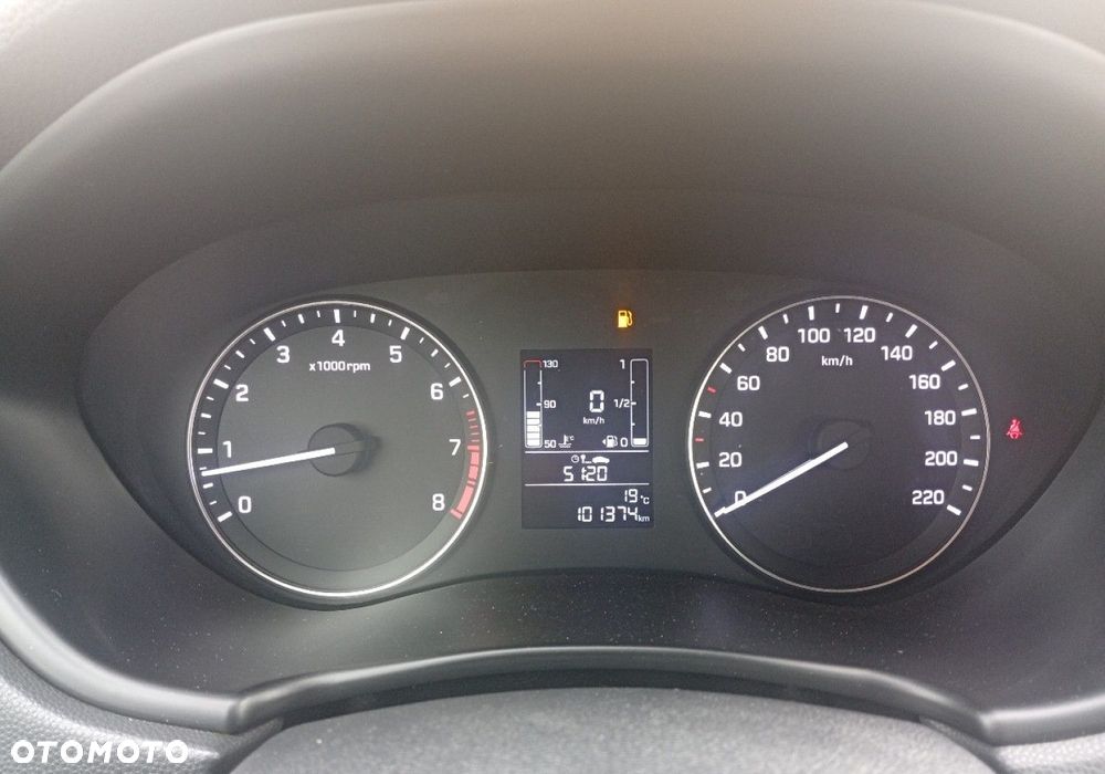 Hyundai i20 - 23