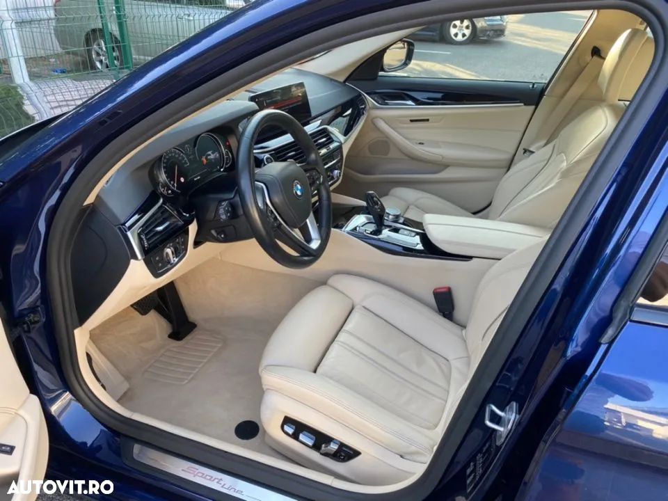 BMW Seria 5 520d Aut. Sport Line - 14