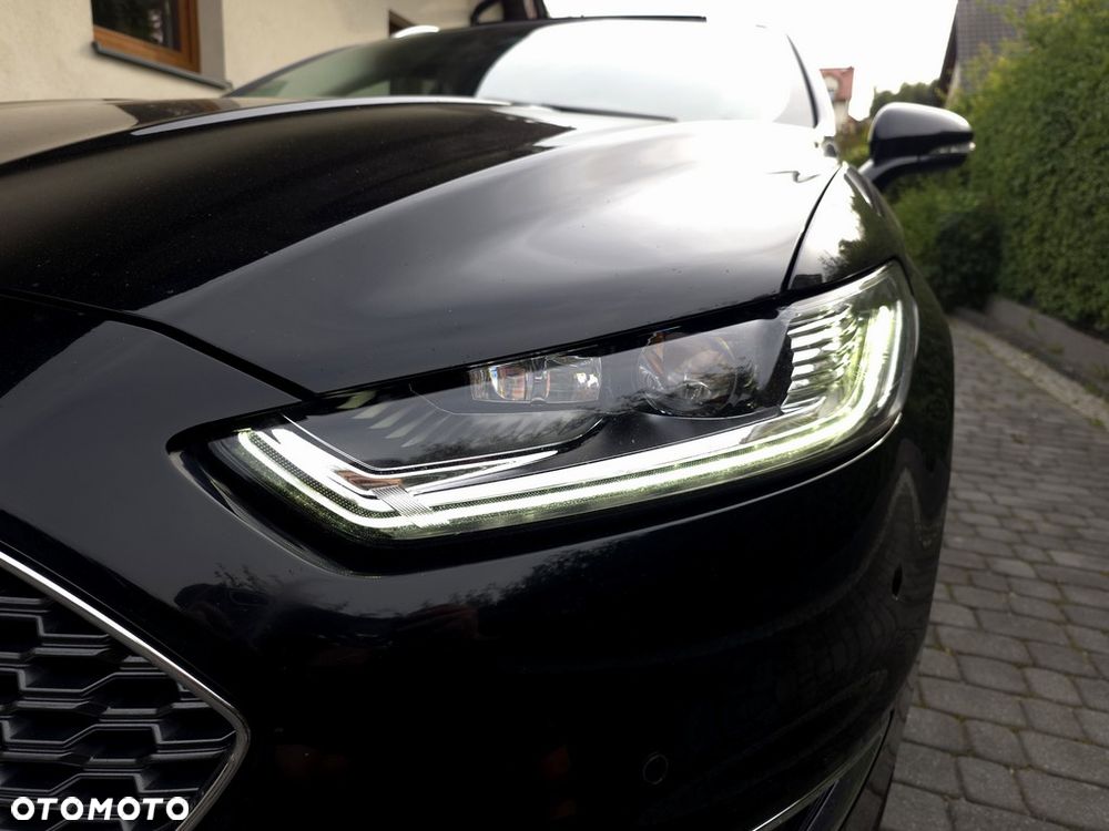 Ford Mondeo - 22