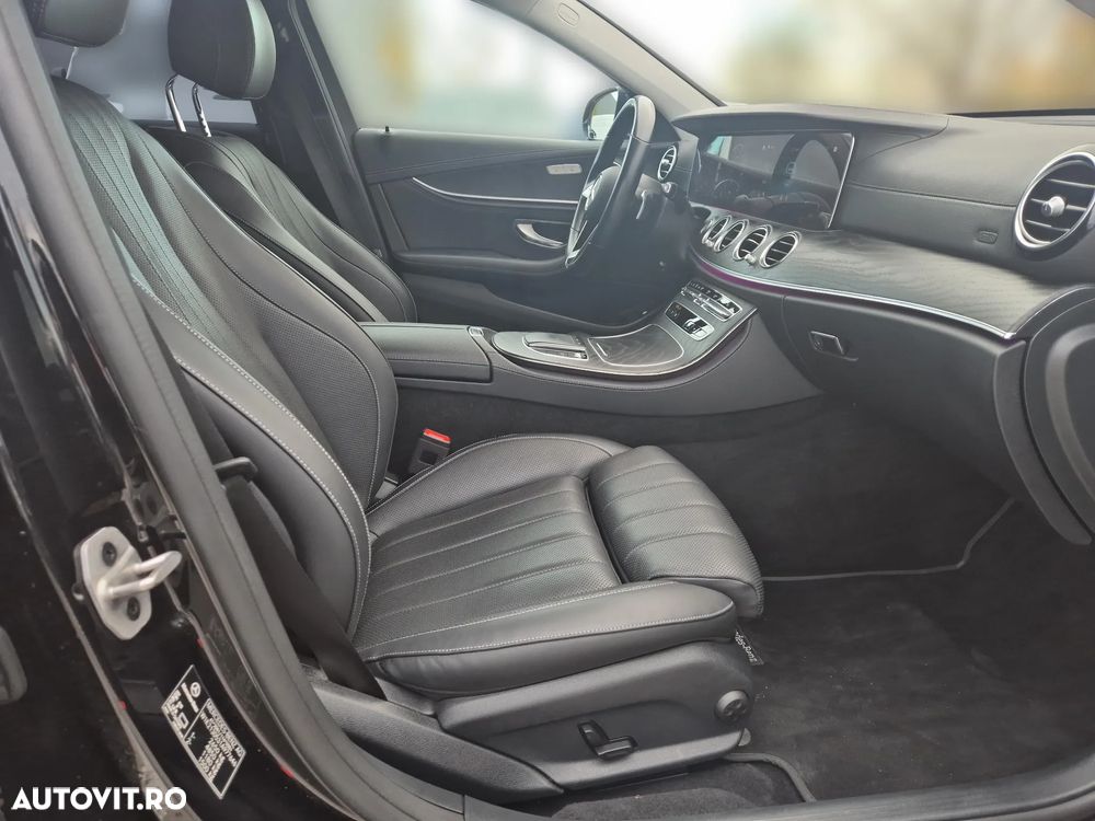 Mercedes-Benz E 300 - 22