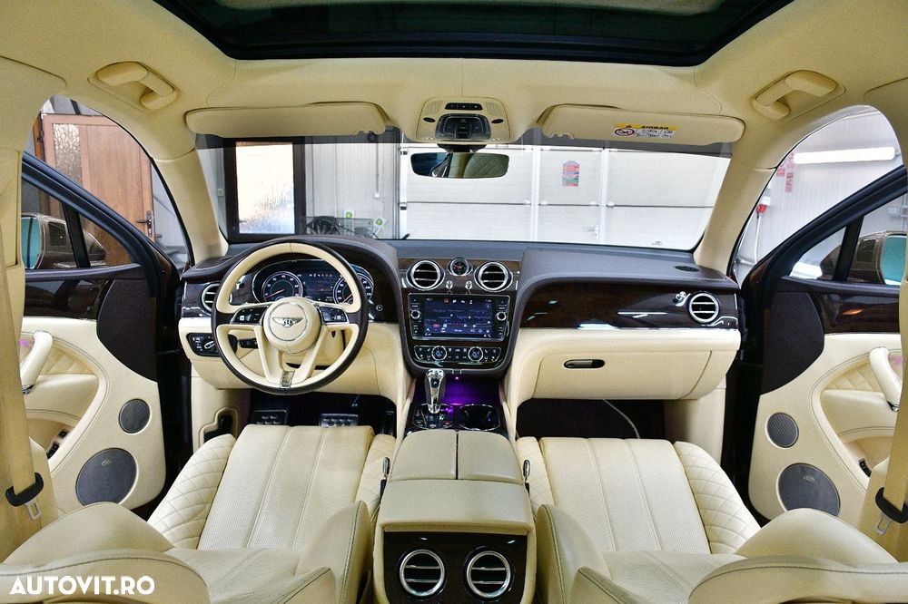 Bentley Bentayga W12 Mulliner - 3