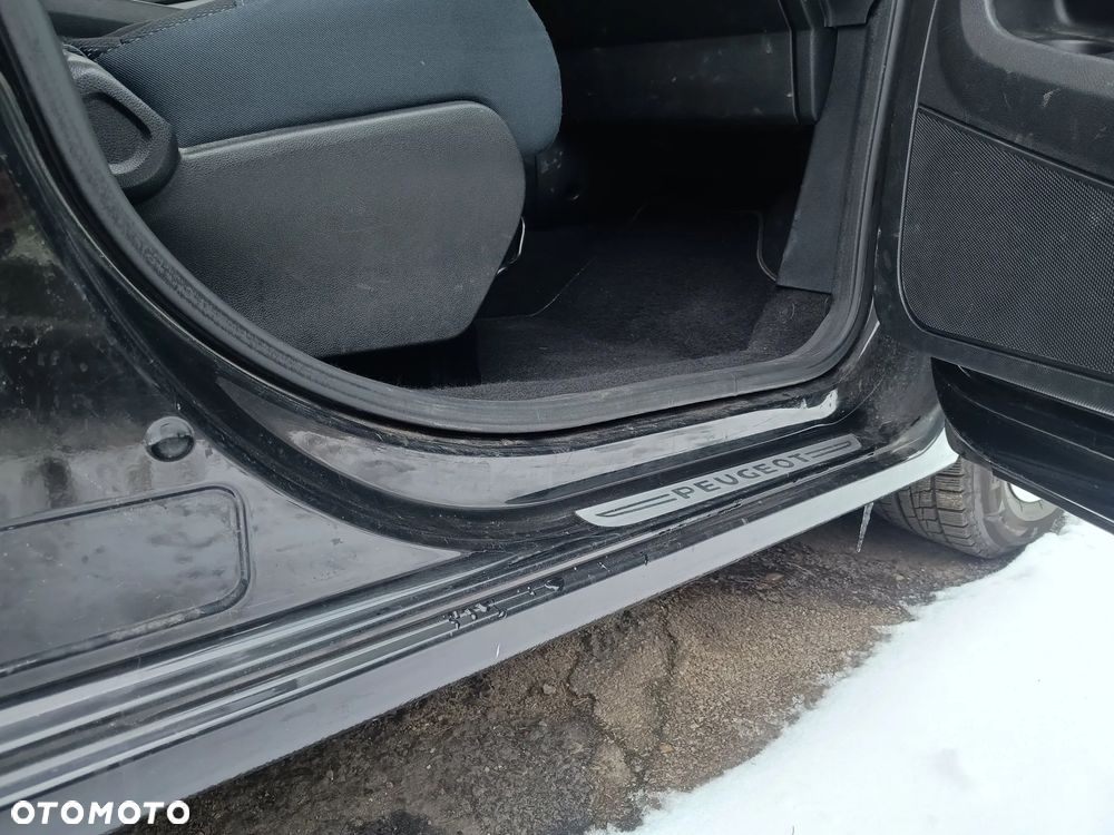 Peugeot Partner 110 Family - 14