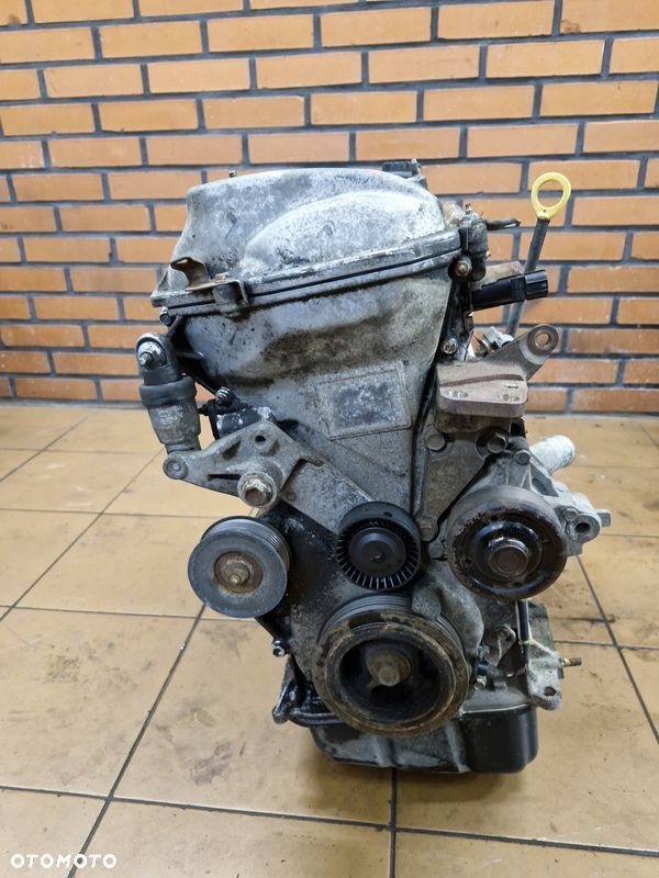 TOYOTA AVENSIS T25 1.8 16V VVTI SILNIK SŁUPEK 1ZZ - 7