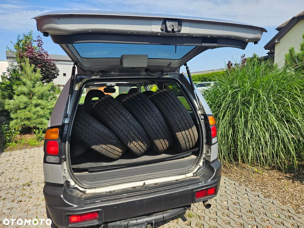 Mitsubishi Pajero Sport - 6