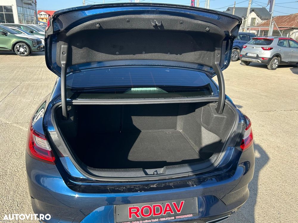 Renault Megane TCe 140 EDC GPF Equilibre - 13