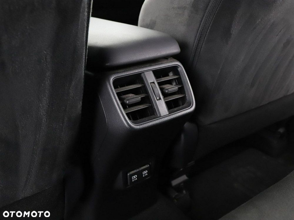 Lexus UX 250h GPF Business 2WD - 35