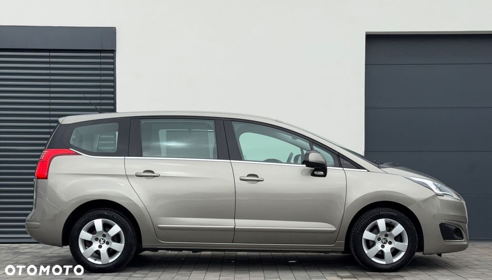 Peugeot 5008 1.6 HDi Active - 3