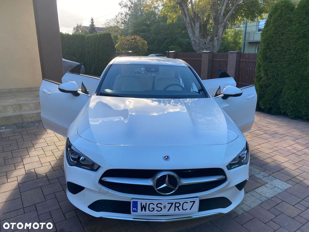 Mercedes-Benz CLA 250 4-Matic 7G-DCT - 17