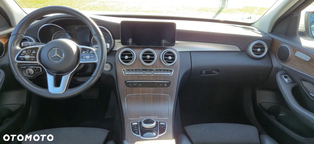 Mercedes-Benz Klasa C 220 d 9G-TRONIC - 15