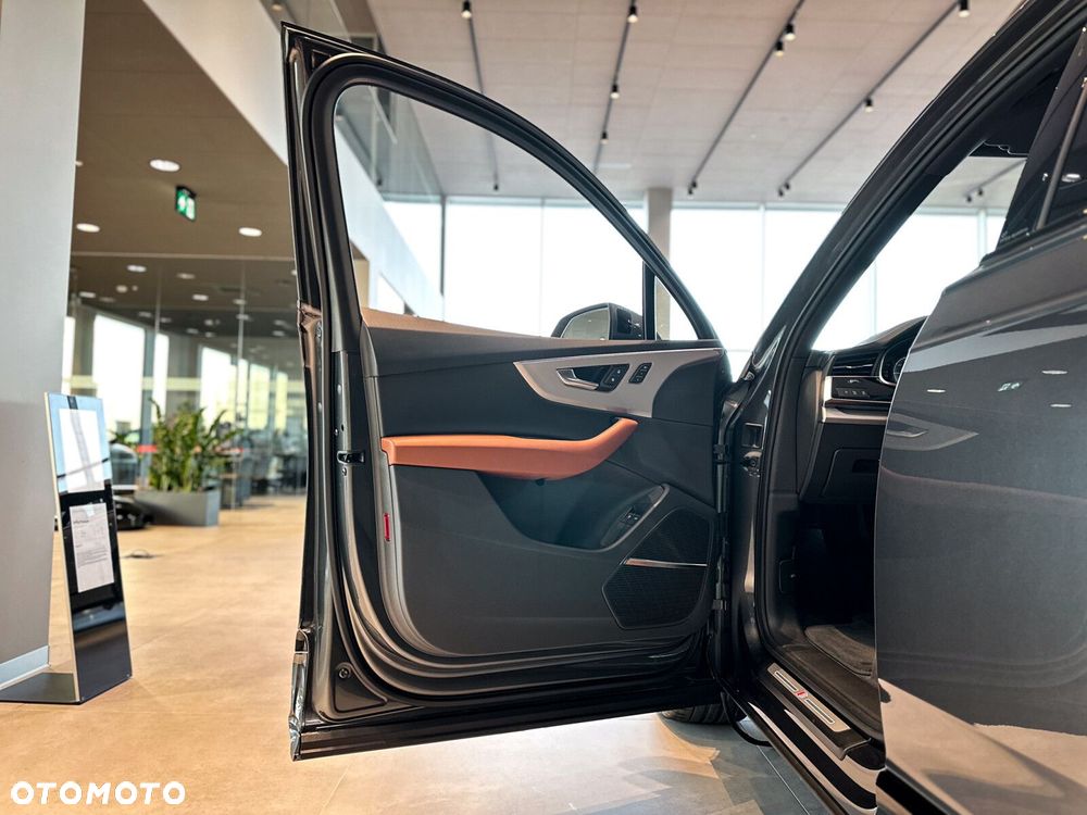 Audi Q7 - 19