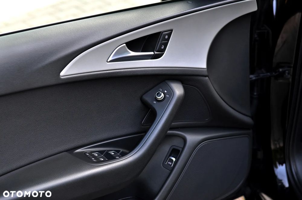 Audi A6 Avant 2.0 TDI ultra S tronic - 17