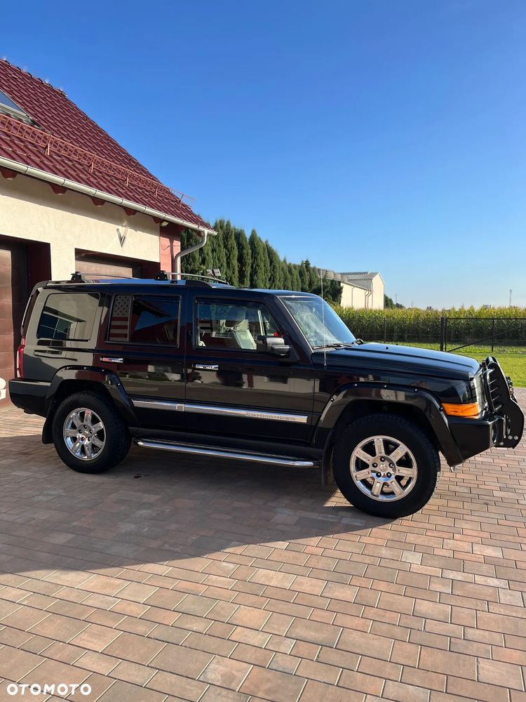 Jeep Commander 5.7 V8 Overland - 5