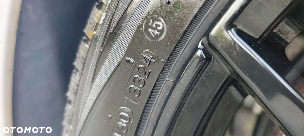 Mercedes-Benz Klasa E 350 4Matic BlueEFFICIENCY 7G-TRONIC Avantgarde - 34
