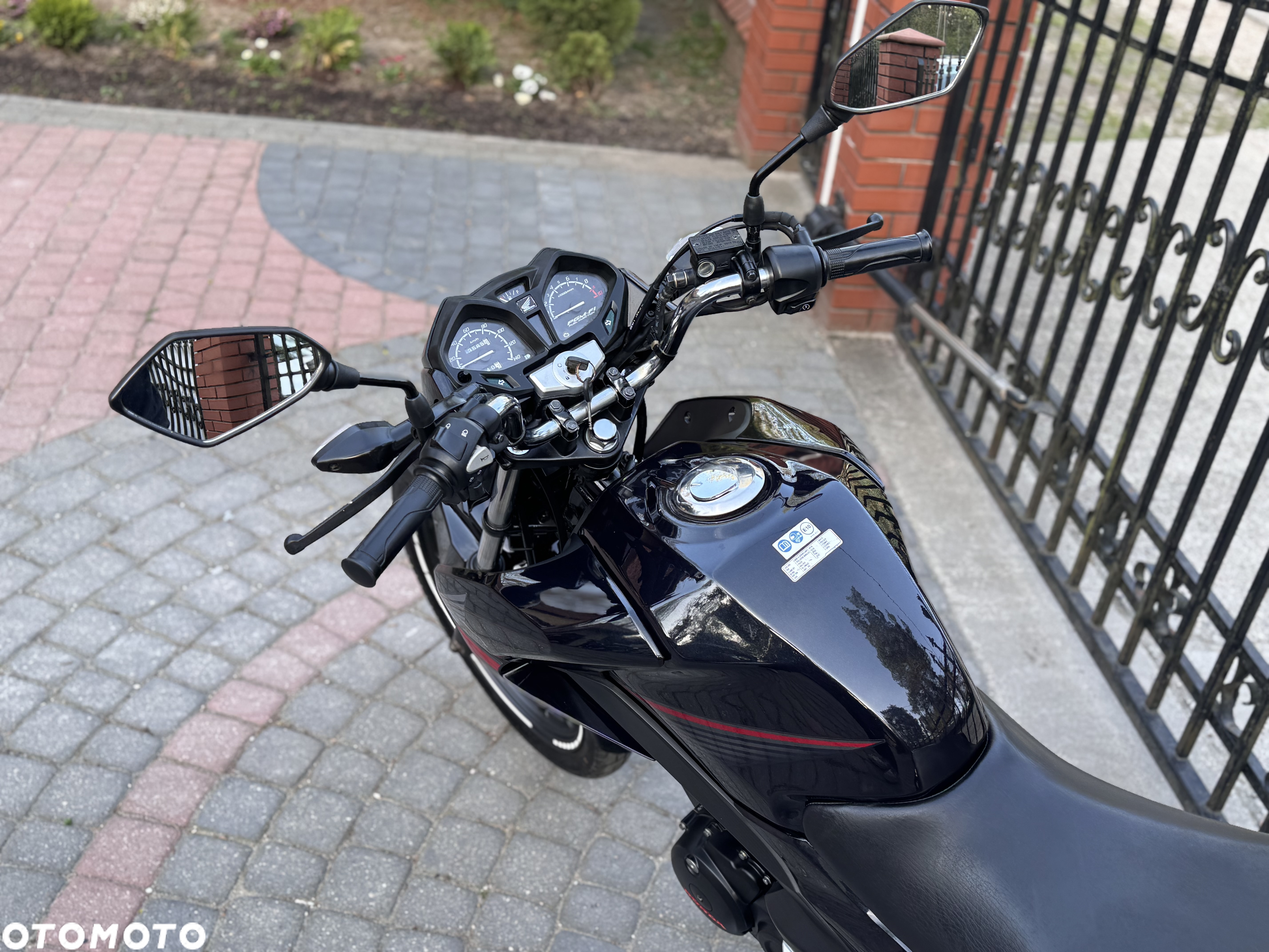 Honda CB - 15