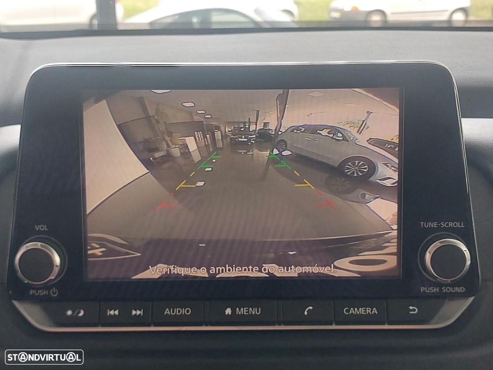 Nissan Qashqai 1.3 DIG-T N-Connecta - 26