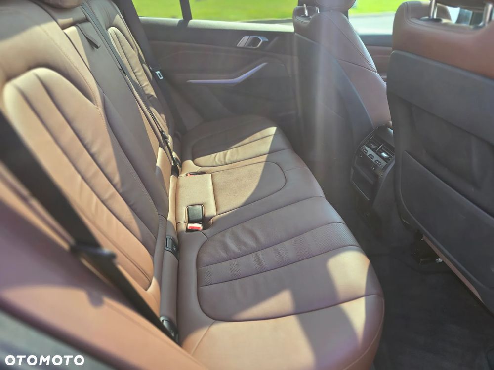 BMW X5 xDrive30d - 19