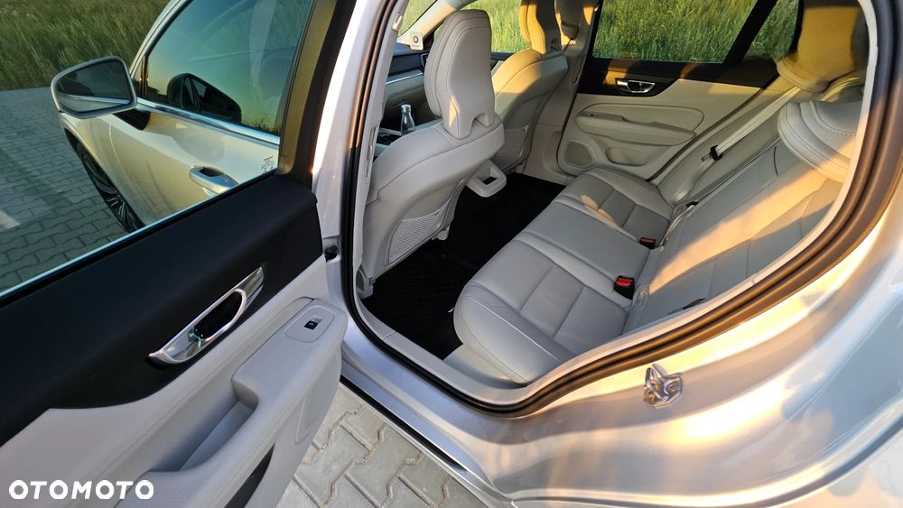 Volvo V60 B4 D Inscription - 10