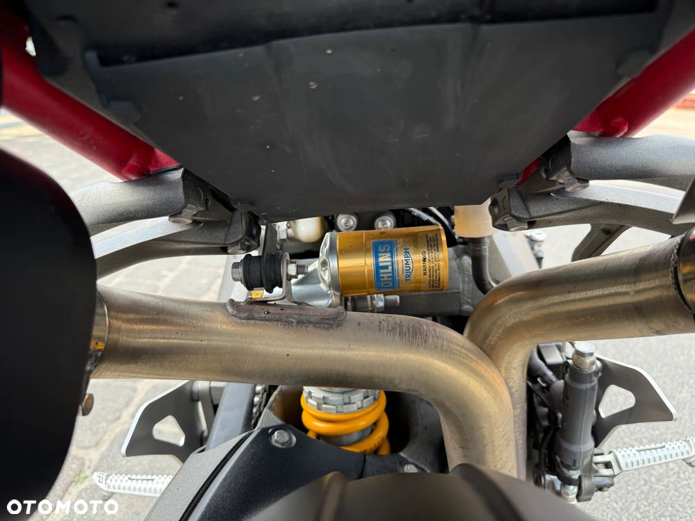 Triumph Speed Triple - 10