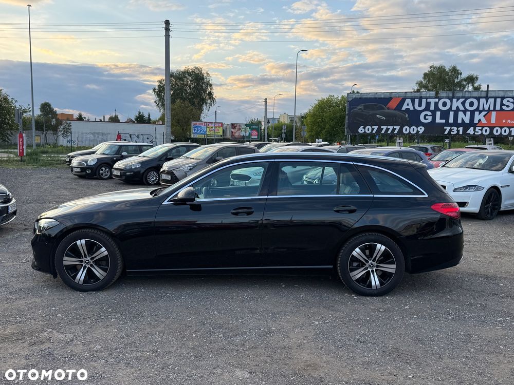 Mercedes-Benz Klasa C 220 d mHEV - 16
