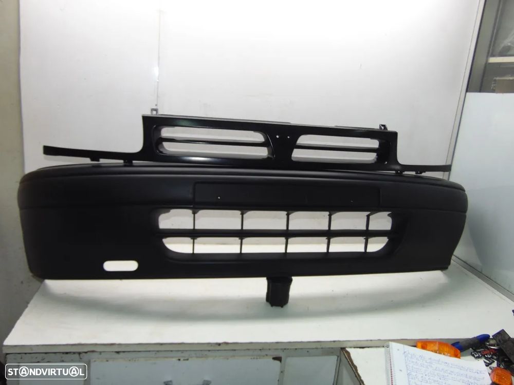 Nissan Micra para-choques - 1