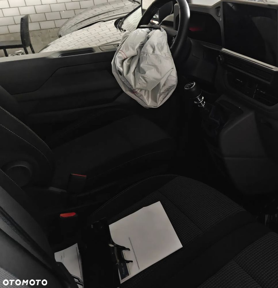 Volkswagen Transporter - 5
