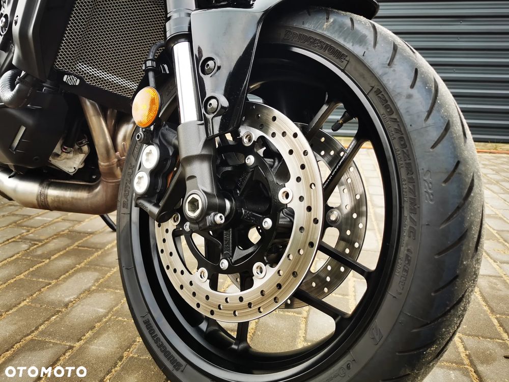 Yamaha XSR - 26