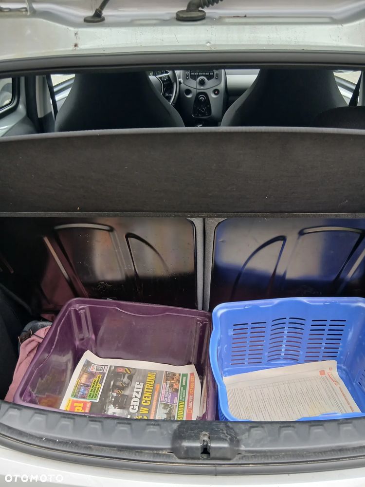 Toyota Aygo x-play - 8
